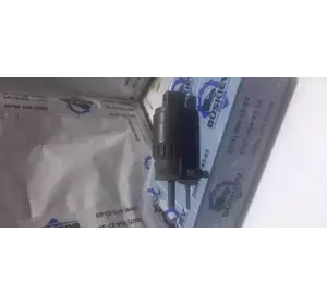 Насос (моторчик) омивача скла Peugeot D2832 0513 Насос (моторчик) омивача скла Peugeot D2832 0513