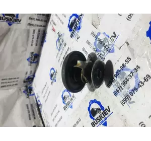 89FF8575AB Ford термостат 89FF8575AB Ford термостат