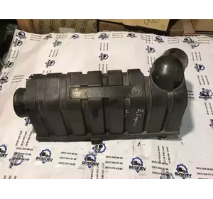 Корпус повітряного фільтра Ford Transit з 2000-2006 рік 1C15-9A675-CF Корпус повітряного фільтра Ford Transit з 2000-2006 рік 1C15-9A675-CF