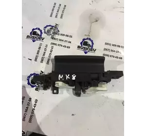 Ручка відчиняння дверей зсувною лівою Ford Transit з 2014- рік BK21-V266A62-AC Ручка відчиняння дверей зсувною лівою Ford Transit з 2014- рік BK21-V266A62-AC