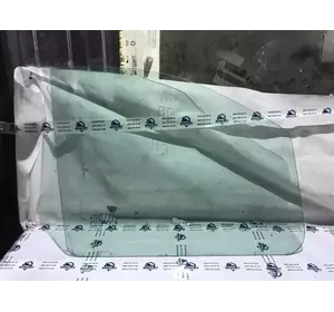 Скло дверей передньої правої Volkswagen Transporter T5 з 2003-2014 рік Скло дверей передньої правої Volkswagen Transporter T5 з 2003-2014 рік