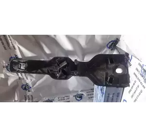 Кронштейн на Ford Transit 2014 BK31 19B537-AD Кронштейн на Ford Transit 2014 BK31 19B537-AD