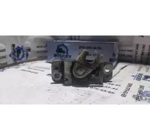 B792 Fiat/Alfa/Lancia b792 - замок правих передніх дверей alfa romeo gt B792 Fiat/Alfa/Lancia b792 - замок правих передніх дверей alfa romeo gt