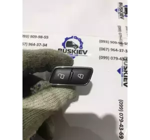 Кнопка блокування центрального замка задня права Ford Fusion з 2012-го року BB5T-14017-CCW Кнопка блокування центрального замка задня права Ford Fusion з 2012-го року BB5T-14017-CCW