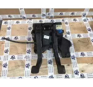 Блок педалей Гальмо Зчеплення Citroen Jumper з 2006-2014 рік 01367550080 Блок педалей Гальмо Зчеплення Citroen Jumper з 2006-2014 рік 01367550080