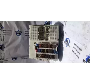 Блок запобіжників Ford Connect 518774500 Блок запобіжників Ford Connect 518774500