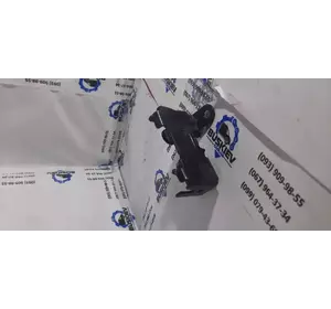 A2048800260 Mercedes замок капота A2048800260 Mercedes замок капота