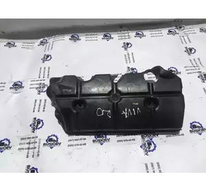 Накладка двигуна декоративна Renault Trafic 2001-2014 рік 8200368040 Накладка двигуна декоративна Renault Trafic 2001-2014 рік 8200368040