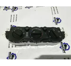 Блок керування опалювачем Ford Transit Connect з 2013- рік DT1T-19980-BD Блок керування опалювачем Ford Transit Connect з 2013- рік DT1T-19980-BD