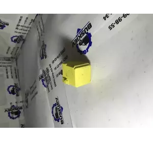 Реле компресора пневмопідвіски A0025421419 Реле компресора пневмопідвіски A0025421419