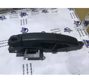 Ручка дверей передньої правої зовнішньої Renault Master з 2010- рік 8200766683 Ручка дверей передньої правої зовнішньої Renault Master з 2010- рік 8200766683