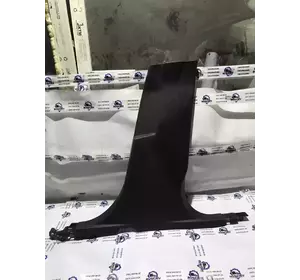 Обшивка стійки салон права Ford Fusion з 2012- рік DS73-F243W06-AA Обшивка стійки салон права Ford Fusion з 2012- рік DS73-F243W06-AA