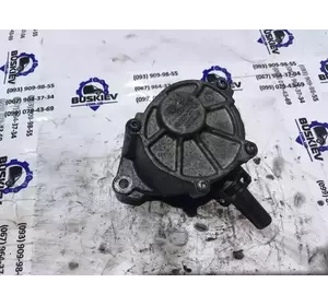 Насос вакуумний Mercedes Sprinter з 2006 - рік A6512300265 Насос вакуумний Mercedes Sprinter з 2006 - рік A6512300265