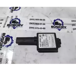 Антена сигналізації Ford Transit з 2006-2014 рік 6G9T-15K602-AD Антена сигналізації Ford Transit з 2006-2014 рік 6G9T-15K602-AD