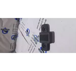 Клин задньої кришки багажника 4T16V404B14AB Клин задньої кришки багажника 4T16V404B14AB