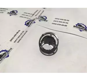 Кронштейн датчика парктроніка Ford Transit Custom з 2012- рік BK2T-15C854-AA Кронштейн датчика парктроніка Ford Transit Custom з 2012- рік BK2T-15C854-AA