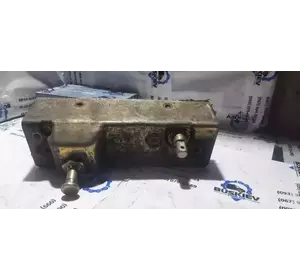 9017400135 Mercedes замок двері задньої лівої розстібної 9017400135 Mercedes замок двері задньої лівої розстібної