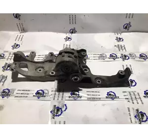 Кронштейн генератора Ford Focus з 2011- рік 9M5Q-10K018-AA Кронштейн генератора Ford Focus з 2011- рік 9M5Q-10K018-AA
