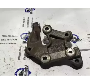 Кронштейн двигуна 2.0 HDi Peugeot Boxer з 2014- рік 9818013280 Кронштейн двигуна 2.0 HDi Peugeot Boxer з 2014- рік 9818013280