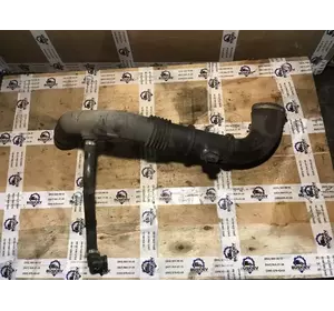 Патрубок повітряного фільтра Peugeot Boxer 2.2 2014 - рік 1370829080 Патрубок повітряного фільтра Peugeot Boxer 2.2 2014 - рік 1370829080