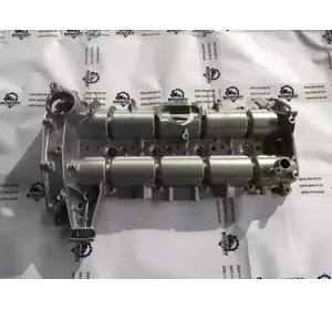 Кришка клапанів у зборі Ford Transit з 2019- рік GK2Q-6E262-AF Кришка клапанів у зборі Ford Transit з 2019- рік GK2Q-6E262-AF