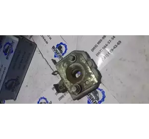 7700352729 Renault (RVI) замок капота 7700352729 Renault (RVI) замок капота