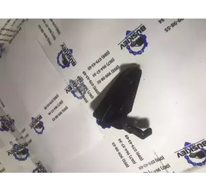 Кріплення зачіп рефлектора 48114160 LH Кріплення зачіп рефлектора 48114160 LH