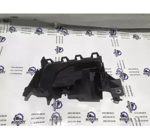 Кронштейн блока запобіжників Ford Fusion з 2012- рік DG9T-14A301-AD