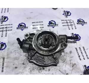 Насос вакуумний Ford Transit з 2006-год BK3Q-2A451-FC Насос вакуумний Ford Transit з 2006-год BK3Q-2A451-FC