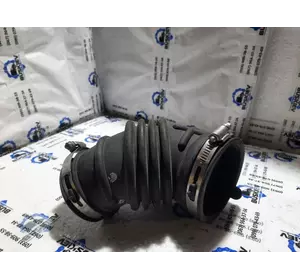 BV619C623AE Ford фланець повітроводу ford focus 11-18 2.0 BV619C623AE Ford фланець повітроводу ford focus 11-18 2.0