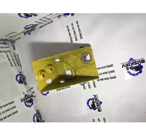 Кронштейн кріплення крила переднього правого Ford BK3116D154AA Кронштейн кріплення крила переднього правого Ford BK3116D154AA