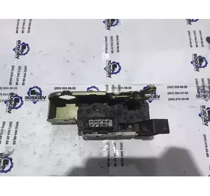 Замок дверцят задньої правої електричної Ford Transit 2000-2013 YC15-V43288-FL Замок дверцят задньої правої електричної Ford Transit 2000-2013 YC15-V43288-FL