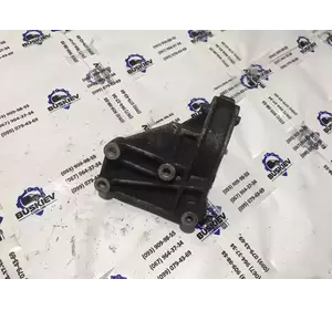 Кронштейн промивала Fiat Ducato 2.2 HDI 1347026080 Кронштейн промивала Fiat Ducato 2.2 HDI 1347026080