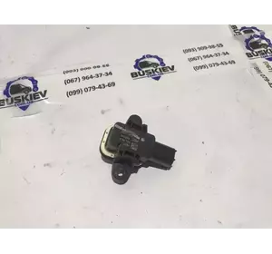 Датчик удару AirBag передні права двері Ford Fusion з 2012- рік DS7T-14C676-AA Датчик удару AirBag передні права двері Ford Fusion з 2012- рік DS7T-14C676-AA