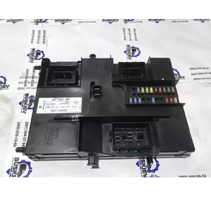 Блок запобіжників Ford Transit з 2014- рік BK2T-14B476-AP Блок запобіжників Ford Transit з 2014- рік BK2T-14B476-AP