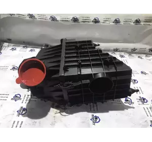 Корпус повітряного фільтра Ford Transit з 2014- рік BK31-9600-BH Корпус повітряного фільтра Ford Transit з 2014- рік BK31-9600-BH