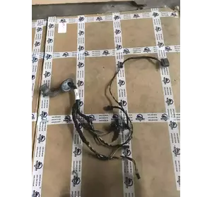 Провід кузова Ford Transit Connect з 2002-2013 рік 8T1T-14A584-CB Провід кузова Ford Transit Connect з 2002-2013 рік 8T1T-14A584-CB