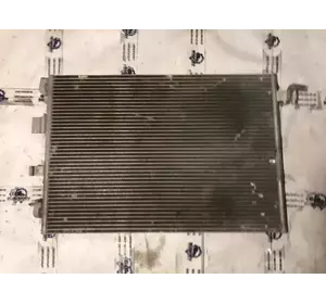 Радіатор кондиціонера Ford Focus з 2014- рік DV61-19710-AB Радіатор кондиціонера Ford Focus з 2014- рік DV61-19710-AB