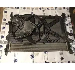 Радіатор основний Ford Transit 2.2L з 2006-2014 рік 7С11-8005-AB Радіатор основний Ford Transit 2.2L з 2006-2014 рік 7С11-8005-AB