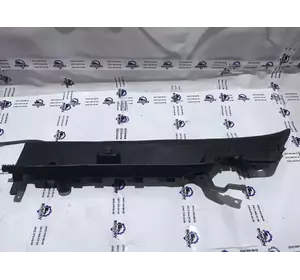 Грати під лобове скло ліва Peugeot Boxerr 1306178070 Грати під лобове скло ліва Peugeot Boxerr 1306178070