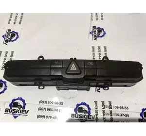 Блок кнопок у торпеду Вмикач аварійники Mercedes Sprinter з 2006-го року A9065450507 Блок кнопок у торпеду Вмикач аварійники Mercedes Sprinter з 2006-го року A9065450507