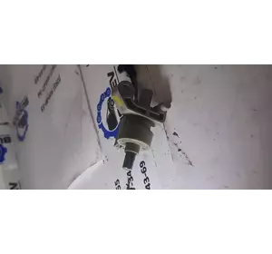 Датчик стоянкового гальму transit 06-14p 2F2T15852AB Датчик стоянкового гальму transit 06-14p 2F2T15852AB