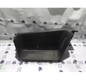 Накладка порога права Peugeot Boxer з 2006-2014 130589207 Накладка порога права Peugeot Boxer з 2006-2014 130589207