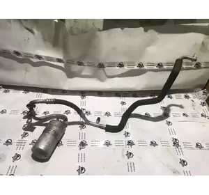 Осушувач кондиціонера Renault Trafic з 2000-2014 рік 8200004174 Осушувач кондиціонера Renault Trafic з 2000-2014 рік 8200004174