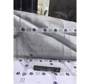 Скло дверей передньої правої Mercedes Sprinter з 2000-2006 Скло дверей передньої правої Mercedes Sprinter з 2000-2006