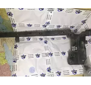 Напрямна заднього бампера права Ford Transit 2014 BK31 17A881-CE Напрямна заднього бампера права Ford Transit 2014 BK31 17A881-CE