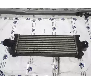 Радіатор інтеркулера Ford Transit Custom з 2012- рік GK21-6K775-AD Радіатор інтеркулера Ford Transit Custom з 2012- рік GK21-6K775-AD