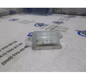 Плафон підсвічування салону Range Rover Sport 2 184932 Плафон підсвічування салону Range Rover Sport 2 184932