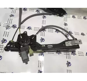 Склопідіймач передній правий Ford Fusion з 2012- рік DS7Z-5423208-A Склопідіймач передній правий Ford Fusion з 2012- рік DS7Z-5423208-A