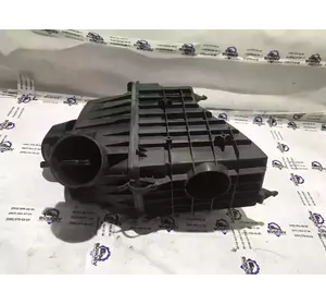 Корпус повітряного фільтра Ford Transit з 2014-год BK31-9600-BE Корпус повітряного фільтра Ford Transit з 2014-год BK31-9600-BE